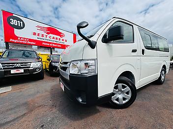 2024 Toyota Hiace ALMOST BRANDNEW 15KM  2L PETROL 