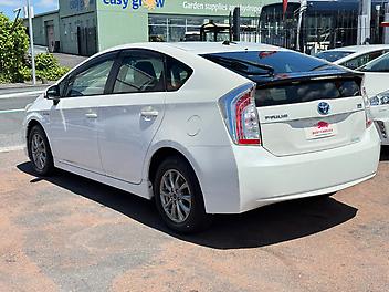 2012 Toyota Prius S