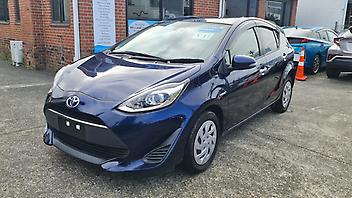 2018 Toyota Aqua StyleBlack