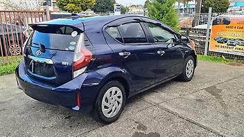 2018 Toyota Aqua StyleBlack