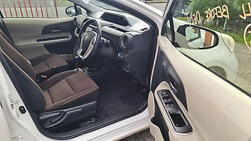 2013 Toyota Aqua