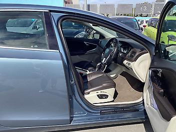 2015 Volvo V40