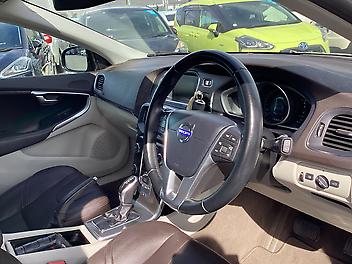 2015 Volvo V40
