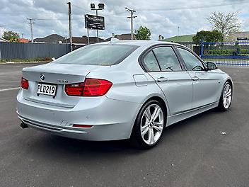 2012 Bmw 320i Sport Package