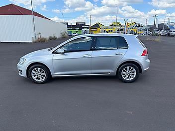 2013 Volkswagen Golf TSI COMFORTLINE 7DSG