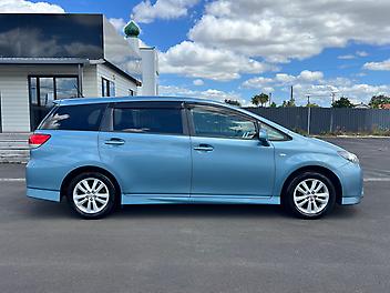 2009 Toyota Wish