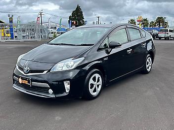 2012 Toyota Prius PHEV