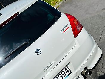 2006 Suzuki SWIFT