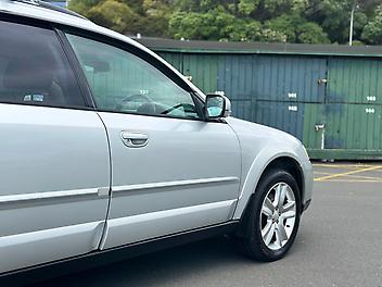 2005 Subaru Legacy OUTBACK