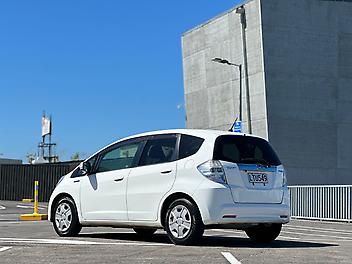 2013 Honda Fit HYBRID