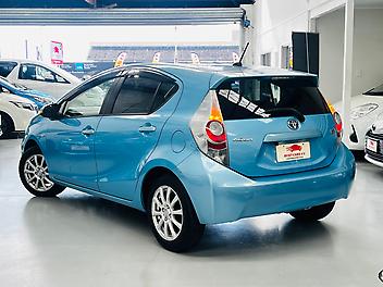 2013 Toyota Aqua S GRADE HYBRID | ALLOY WHEELS | REVERSE CAMERA