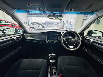 2013 Toyota Corolla AXIO HYBRID G GRADE | PUSH START | SEAT HEATERS