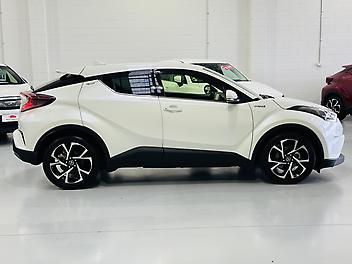 2017 Toyota C-hr HYBRID | G GRADE LIMITED | FOG LAMPS | 