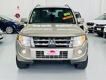 2013 Mitsubishi Pajero 3.2L DIESEL EXCEED | 7 SEATER | 4WD | FRESH IMPORT |