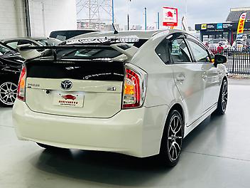 2013 Toyota Prius S LIMITED HYBRID | CRUISE CONTROL | NZ STEREO | PRE-OWNED