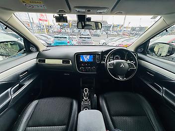 2014 Mitsubishi Outlander PHEV 4WD | LEATHER TRIM | CRUISE | HEAT SEAT 