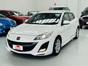 2011 Mazda Axela 1.5L SPORTS HATCHBACK | AUTOMATIC | (PRE-OWNED)