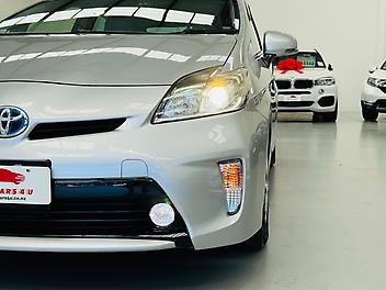 2016 Toyota Prius S LIMITED HYBRID | FOG LAMPS