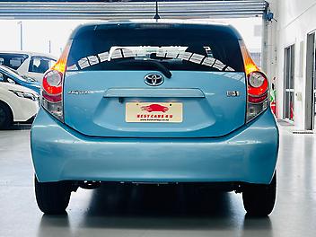 2013 Toyota Aqua S GRADE HYBRID | ALLOY WHEELS | REVERSE CAMERA