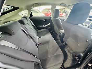 2014 Toyota Prius S GRADE LIMITED |  FOG LAMPS | PRE-OWNED