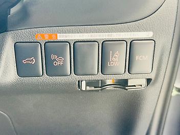 2014 Mitsubishi Outlander PHEV 4WD | LEATHER TRIM | CRUISE | HEAT SEAT | POWER TAIL GATE