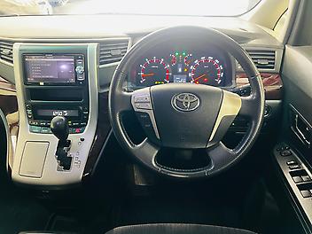 2013 Toyota Vellfire Z GRADE | AWD | 8 SEATER | FOGs |  ALLOYs | PARKING SENSORS