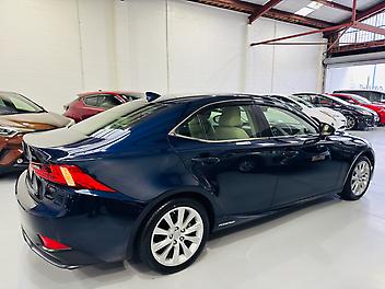 2015 Lexus Is300h METALIC BLUE HYBRID LIMITED | SUPER LOW KM |