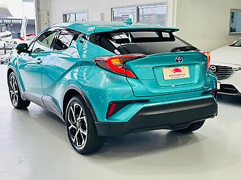 2017 Toyota C-hr G GRADE LIMITED HYBRID | RADIANT GREEN METALLIC