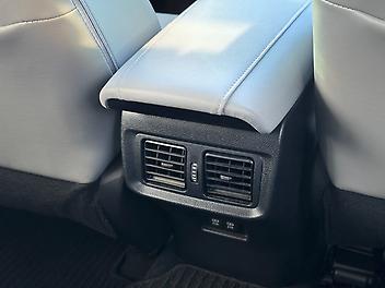 2020 Toyota Harrier G GRADE LIMITED HYBRID | LEATHER PACKAGE | LOW KM