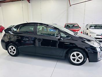 2015 Toyota Prius S LIMITED HYBRID | FOG LAMPS | REAR WIPER
