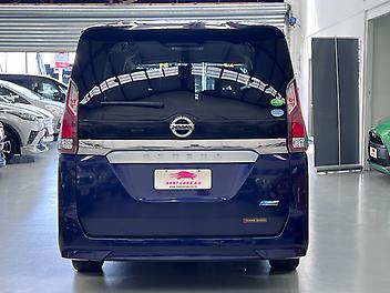 2017 Nissan Serena 2.0 L HYBRID V PACKAGE | 8 SEATER | ADAPTIVE CRUISE CONTROL 