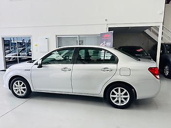 2013 Toyota Corolla AXIO HYBRID G GRADE | PUSH START | SUPER LOW KM |