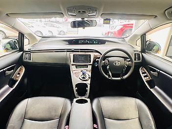 2013 Toyota Prius LIMITED MY CORDINATION | LEATHER TEAK INTERIOR