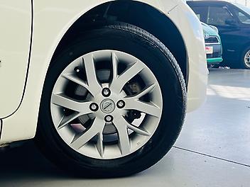 2016 Nissan NOTE MEDALIST E-POWER SAFETY EDITION