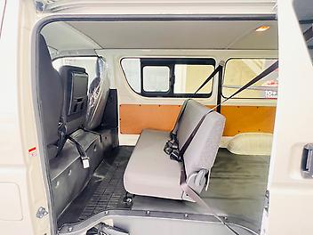 2025 Toyota Hiace 2.8 L DIESEL | ALMOST BRANDNEW | ONLY 35KM | APPLE CAR PLAYER