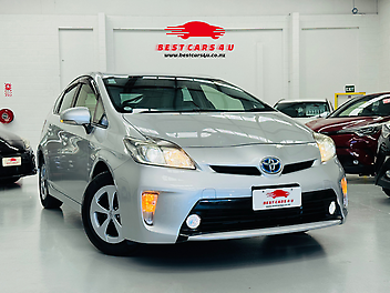 2016 Toyota Prius S LIMITED HYBRID | FOG LAMPS