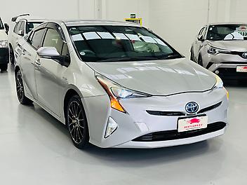 2017 Toyota Prius S LIMITED HYBRID | CRUISE CONTROL | ALLOY WHEELS