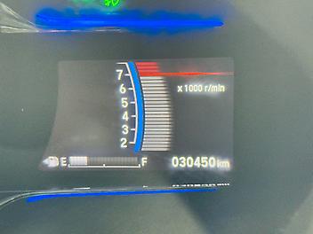 2014 Honda Vezel HYBRID SUPER LOW MILEAGE - 30,000 KM ONLY 