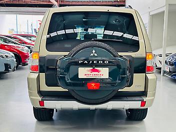 2013 Mitsubishi Pajero 3.2L DIESEL EXCEED | 7 SEATER | 4WD | FRESH IMPORT |