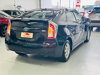 2014 Toyota Prius S GRADE LIMITED |  FOG LAMPS | PRE-OWNED