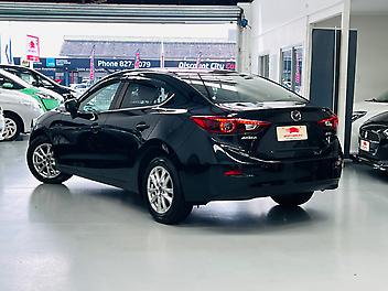 2013 Mazda Axela HYBRID S PACKAGE | BLACK EDITION | ALLOYS | FOGs