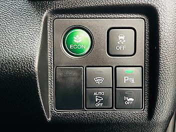 2016 Honda Vezel HYBRID Z LIMITED | CRUISE CONTROL | FOGS | MINT CONDITION