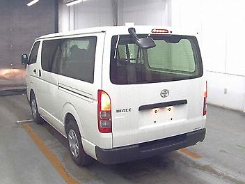 2025 Toyota Hiace ALMOST BRANDNEW DIESEL 29KM ONLY | CLAIM 20% TAX DEDUCTION