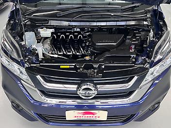 2017 Nissan Serena 2.0 L HYBRID V PACKAGE | 8 SEATER | ADAPTIVE CRUISE CONTROL 