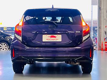 2017 Toyota Aqua 1.5L HYBRID | S GRADE | TRD BODY KIT | HEATED SEATS 