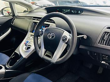 2013 Toyota Prius S LIMITED HYBRID | CRUISE CONTROL | NZ STEREO | PRE-OWNED