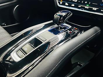 2016 Honda Vezel HYBRID Z LIMITED | CRUISE CONTROL | FOGS | MINT CONDITION