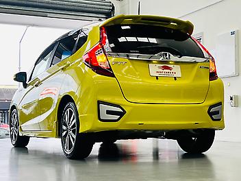 2013 Honda Fit S GRADE SPORTS HYBRID | TIPTRONIC | FOGs | ALLOYs 