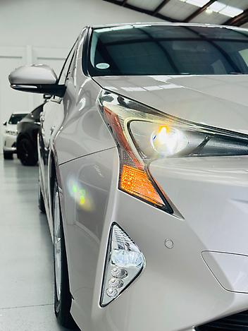 2018 Toyota Prius S LIMITED SAFETY PLUS | CRUISE CONTROL | AUTO PARKING