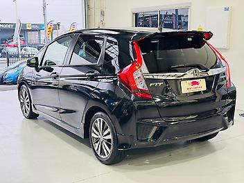 2014 Honda Fit HYBRID S GRADE | LOW KM | NZ NAVIGATION | PRE-OWNED